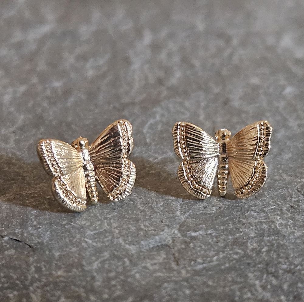 NEW! Gold Butterfly Stud Earrings